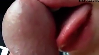 Amazing Oral Pleasure From A Stunning Companion