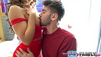 Stepmom With Big Natural Tits Cums Hard On My Cock - Richelle Ryan