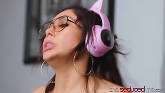 Asian Ember Snow Entices Fellow Gamer Jena Larose In A Steamy Encounter