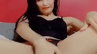 Foot Fetish And Fucking: Thaitwentybabe'S Seductive Show