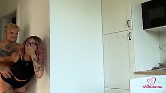 I Got A Hot Blowjob From My Boyfriend While The Plumber Was Watching!