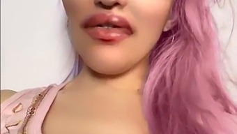 Sensual Encounter Leads To Facial Finish