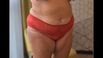 Fingered To Climax: A Bbw Milf'S Solo Anal Pleasure