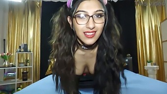 Indian Girl Is A Huge Cumming Sensation In Steamy Gangbang